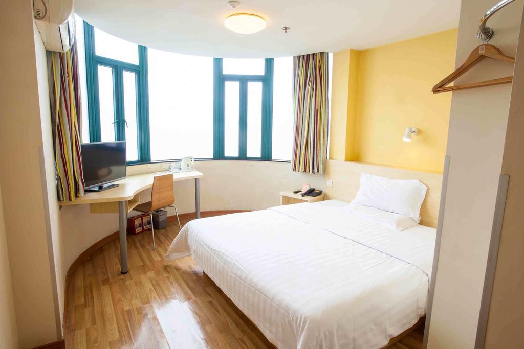 7Days Inn Luoyang Nanchang Road Wangfujing Extérieur photo